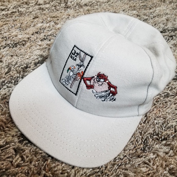 Vintage Other - Vintage Looney Tunes Snapback hat. AMAZING! Rare!